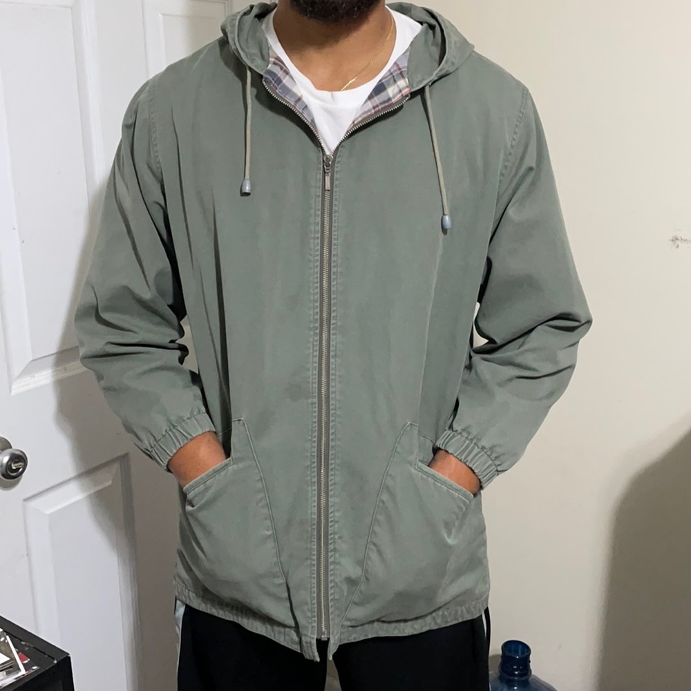 Lightweight Khacki Material Jacket - image 1